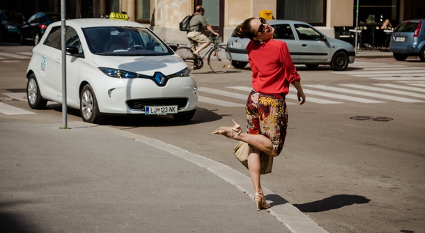 Renault ZOE successfully in the role of an electric taxi cab Z.E. TAXI