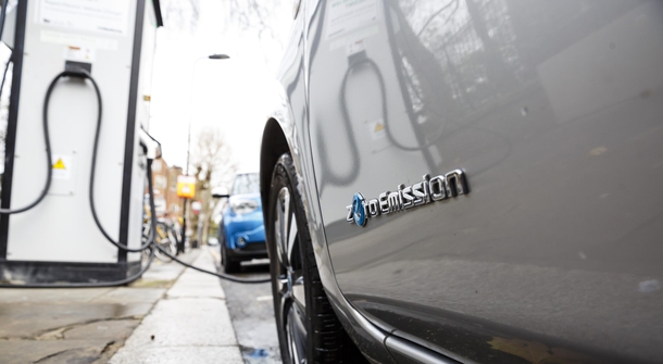 United Kingdom is leading in Plug-in car registrations