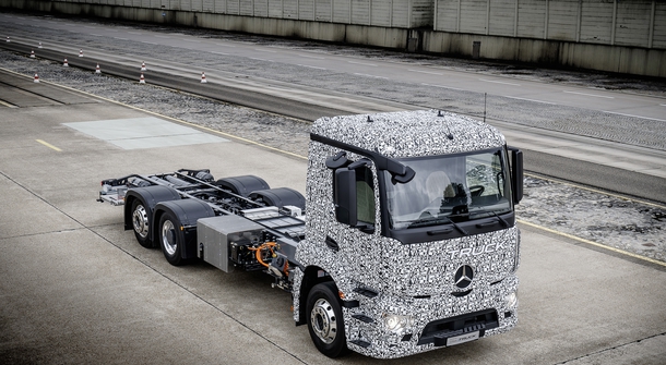 Daimler introduces new electric transport solutions