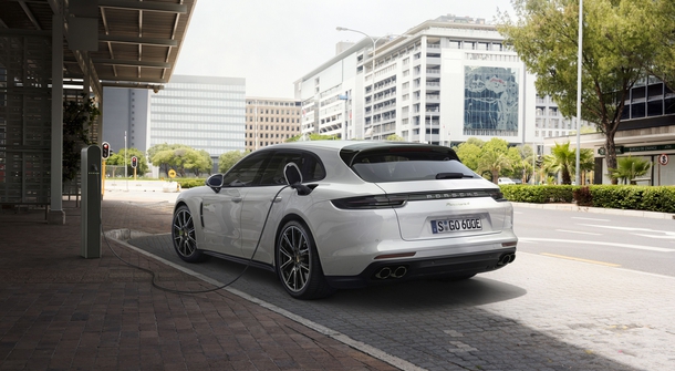 Plug-in hybrid is the most sold Panamera in Europe