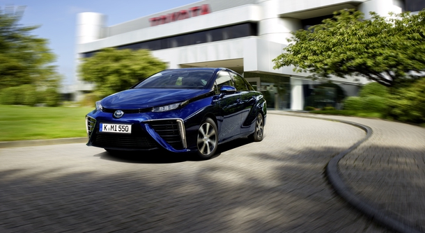 Toyota Mirai awarded five stars in German ADAC EcoTest