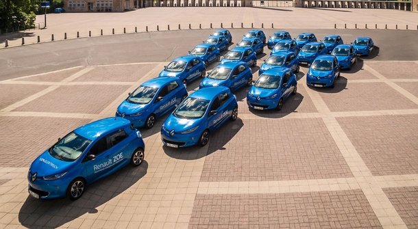 It's electrifying! Renault Zoes storm into Berlin!