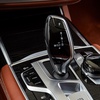 p90335839_highres_the-new-bmw-745le-in