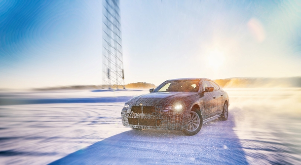 Electromobility extreme: The BMW iX3, the BMW i4 and the BMW iNEXT in the Arctic Circle.