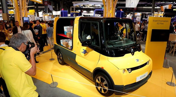 Renault and La Poste new partners in development of EV delivery vehicles