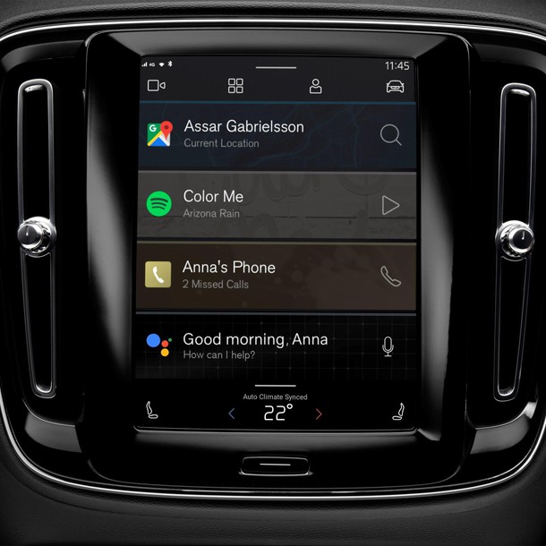 1805444_258992_fully_electric_volvo_xc40_introduces_brand_new_infotainment_system